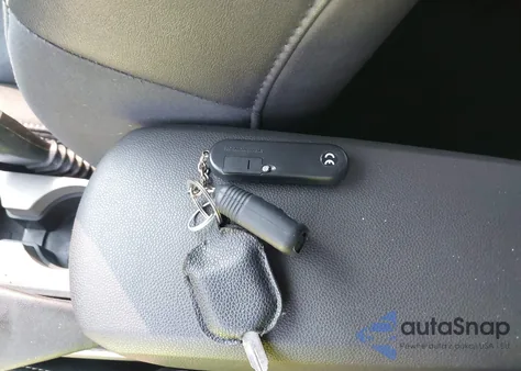 2009 Ford Focus Ses из США, поврежденный, VIN 1FAHP36N79W117285